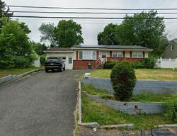 Pre-foreclosure in  Swatling Rd Latham, NY 12110