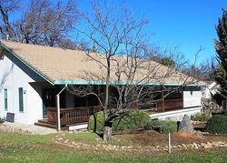 Pre-foreclosure in  Fountain Ct Groveland, CA 95321