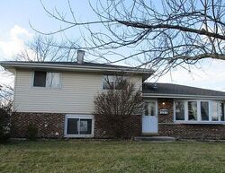 Pre-foreclosure in  Bernadine St Lansing, IL 60438