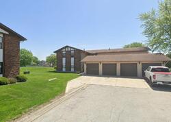 Pre-foreclosure in  Elm Dr Country Club Hills, IL 60478