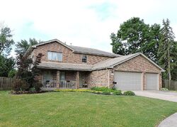 Pre-foreclosure in  Gaynelle Rd Tinley Park, IL 60477