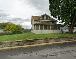 Pre-foreclosure in  Beach Rd Syracuse, NY 13209