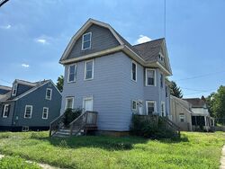 Pre-foreclosure in  Crown Point Rd Westville, NJ 08093