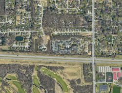 Pre-foreclosure Listing in Stoneridge St Apt B SOUTH BEND, IN 46637