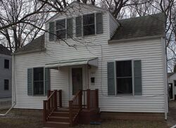  S Lake St, Neenah WI