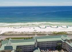 Pre-foreclosure in  Scenic Gulf Dr Unit 4205 Miramar Beach, FL 32550