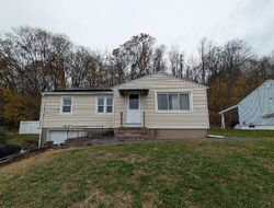 Pre-foreclosure in  Burr St East Haven, CT 06512