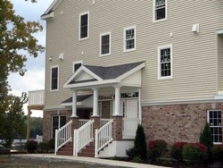 Pre-foreclosure in  ADMIRALS WALK DR Cohoes, NY 12047