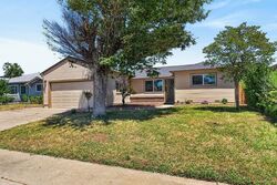 Pre-foreclosure in  52nd St Sacramento, CA 95823