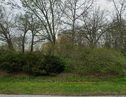Pre-foreclosure in  Saint Mihiel Dr Winfield, IL 60190