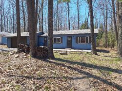 Pre-foreclosure in  Caduca Ln Roscommon, MI 48653