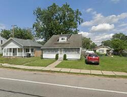 Pre-foreclosure in  S Ironwood Dr South Bend, IN 46615