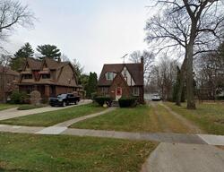 Pre-foreclosure in  Moross St Mount Clemens, MI 48043