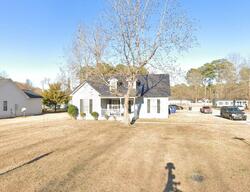 Pre-foreclosure in  ELLIS AVE Farmville, NC 27828