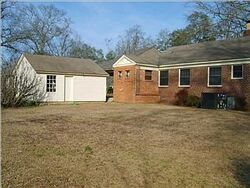 Pre-foreclosure in  5th St Se Aliceville, AL 35442