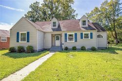  Royal Oak Ave, Colonial Heights VA
