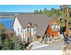 Pre-foreclosure in  Bear Loop Big Bear Lake, CA 92315