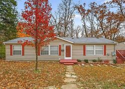 Pre-foreclosure in  ZELL CIR De Soto, MO 63020