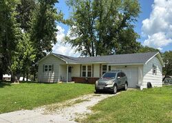  County Ln 137, Carthage MO
