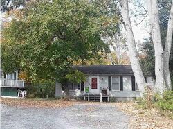 Pre-foreclosure in  Hisperia Rd Lusby, MD 20657