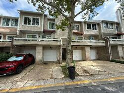 Pre-foreclosure in  LAKE SHORE DR Montgomery Village, MD 20886