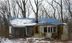 Pre-foreclosure in  STONERIDGE RD Emmaus, PA 18049
