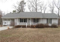 Pre-foreclosure in  MOSS SPRINGS RD Albemarle, NC 28001