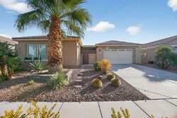 Pre-foreclosure in  Imperial Lakes St Las Vegas, NV 89131