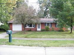 Pre-foreclosure in  MAPLEVIEW DR Vermilion, OH 44089