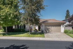 Pre-foreclosure in  Grey Owl Cir Roseville, CA 95661