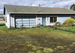Pre-foreclosure in  49TH AVE Sweet Home, OR 97386