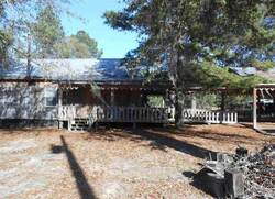  Travis Rd, Brewton AL