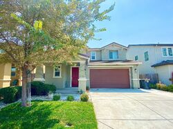 Pre-foreclosure in  Terracotta Cir Elk Grove, CA 95624