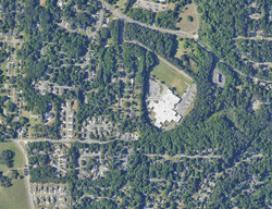 Pre-foreclosure in  Maybreeze Rd Marietta, GA 30066
