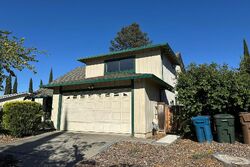 Pre-foreclosure in  Mendocino Dr Pittsburg, CA 94565