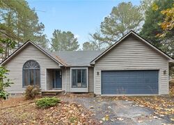 Pre-foreclosure in  Sandhills Pl Pinehurst, NC 28374