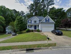 Pre-foreclosure in  E Ivy Valley Dr Fuquay Varina, NC 27526