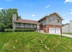 Pre-foreclosure in  Laguna Rd Dayton, OH 45426