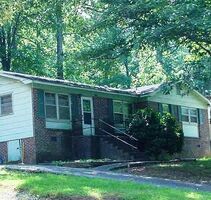  Northwoods Dr, Kings Mountain NC