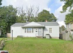 Pre-foreclosure in  S Gunnison St Burlington, IA 52601