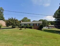 Pre-foreclosure in  Graves Dr Forest, VA 24551
