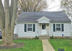 Pre-foreclosure in  Chicago Ave North Baltimore, OH 45872