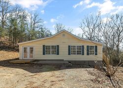 Pre-foreclosure in  Wayland Rd Knoxville, TN 37914