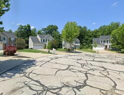  Curry Ln, Twinsburg OH