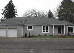 Pre-foreclosure in  Churchdale Ave N Salem, OR 97303