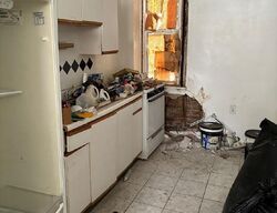 Pre-foreclosure in  Jackson St Philadelphia, PA 19148