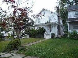 Pre-foreclosure in  WINDSOR ST Plainfield, NJ 07060
