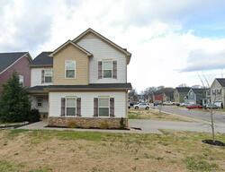 Pre-foreclosure in  High Echelon Cir Smyrna, TN 37167