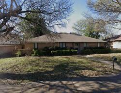 Pre-foreclosure in  Altadena Ln Dallas, TX 75232