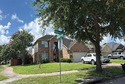 Pre-foreclosure in  Biltmore Rosenberg, TX 77471